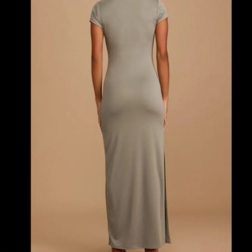 ****SOLD****NWT Lulu's Green Short Sleeve Fitted Maxi Dress Dress - Picture 7 of 17